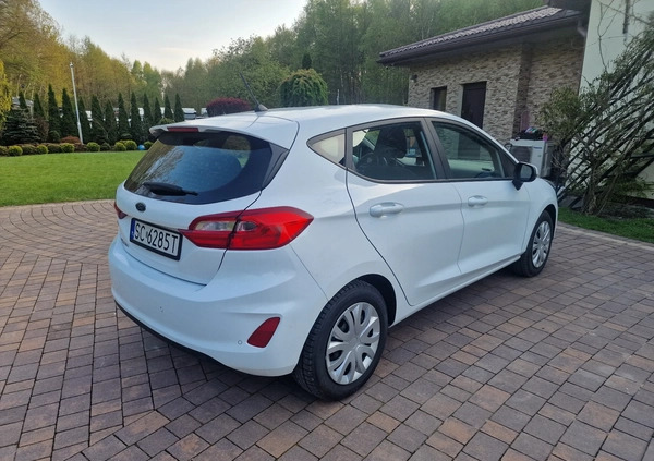 Ford Fiesta cena 33900 przebieg: 130000, rok produkcji 2017 z Nowa Sarzyna małe 154